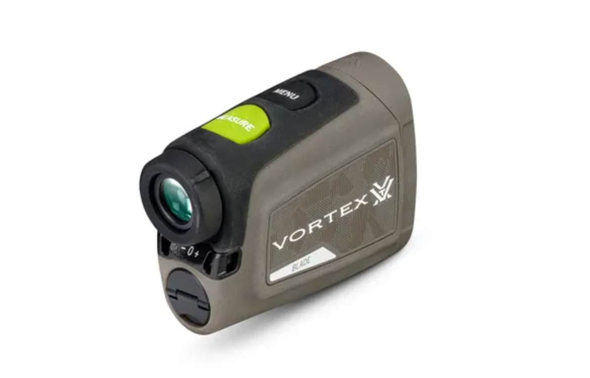 BLADE GOLF LASER RANGEFINDER